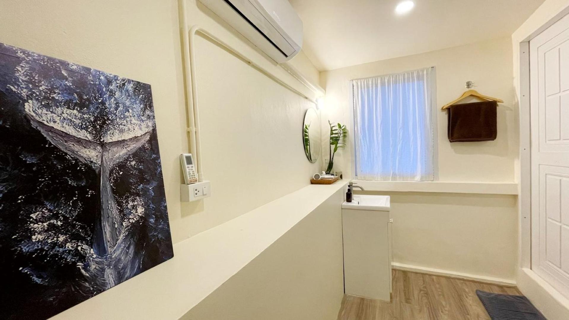 Purr Hostel Phuket Exterior photo